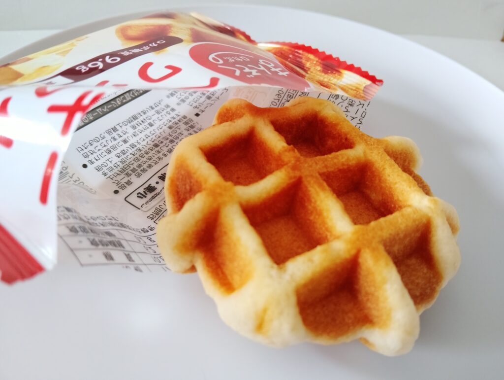 丸中製菓　満足ロカボ　糖質50パーセントカット　ベルギーワッフル　開封後